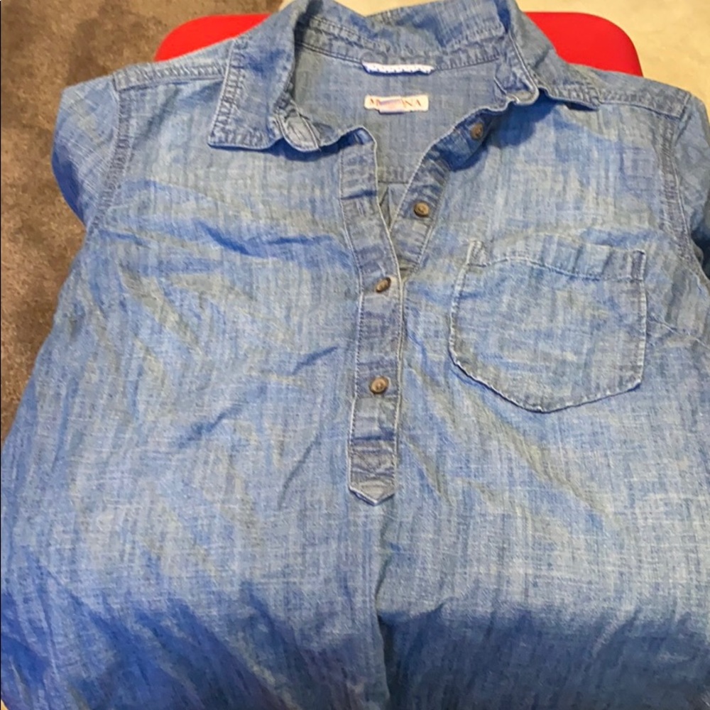 Women’s shirt
